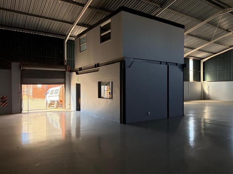 To Let Commercial Property for Rent in Cotswold Eastern Cape